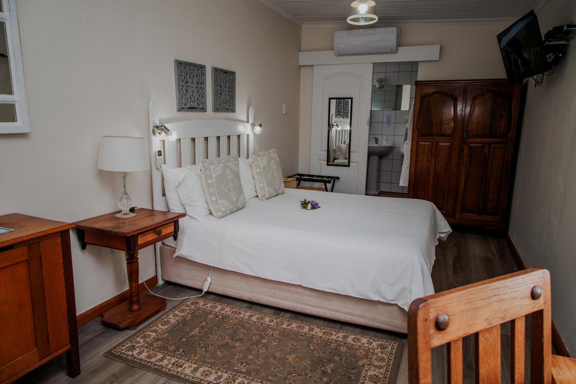 Aan de Oever Guesthouse Swellendam Extérieur photo